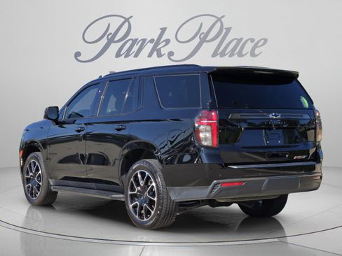 Used 2022 Chevrolet Tahoe RST w/ Luxury Package RWD image 3