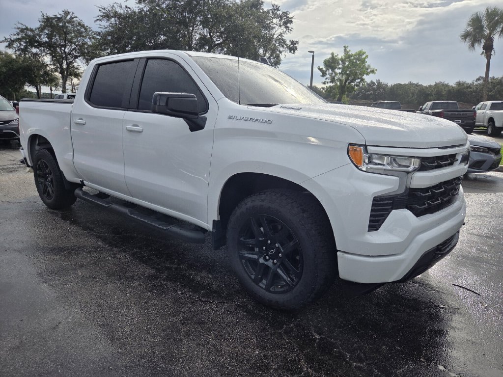 Used 2026 Chevrolet Silverado 1500 RST w/ RST Select Package RWD image 2