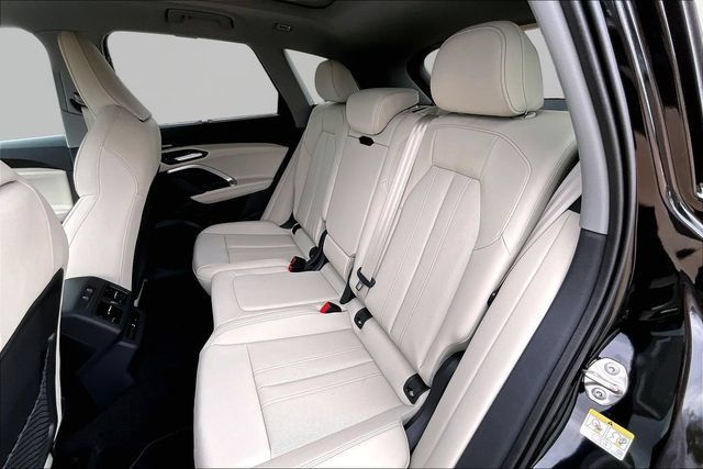 New 2026 Audi Q5 Premium Plus AWD/4WD image 28
