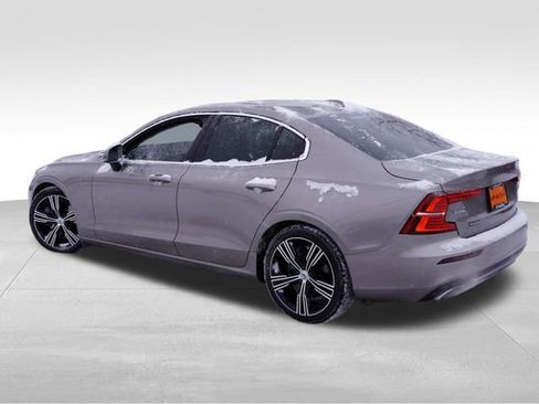 Used 2019 Volvo S60 T6 Inscription image 9