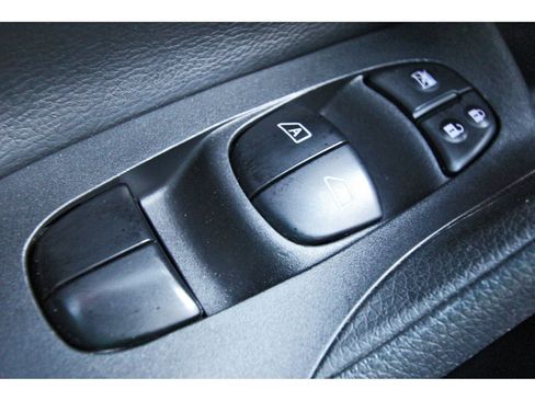 Used 2014 Nissan Altima 2.5 SL w/ Technology Package FWD image 21
