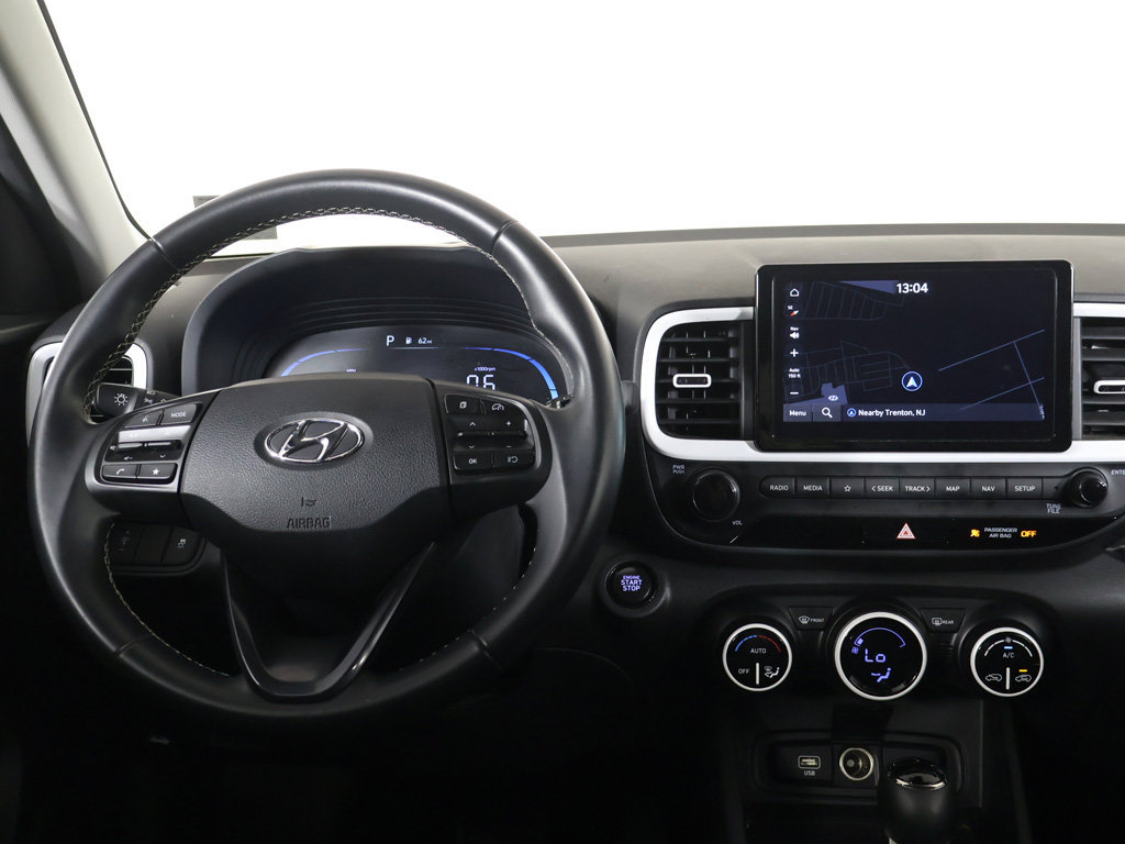 Certified 2023 Hyundai Venue Limited FWD image 29
