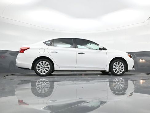 Used 2019 Nissan Sentra S FWD image 20