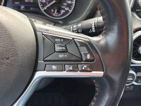 Used 2020 Nissan Sentra SR FWD image 11
