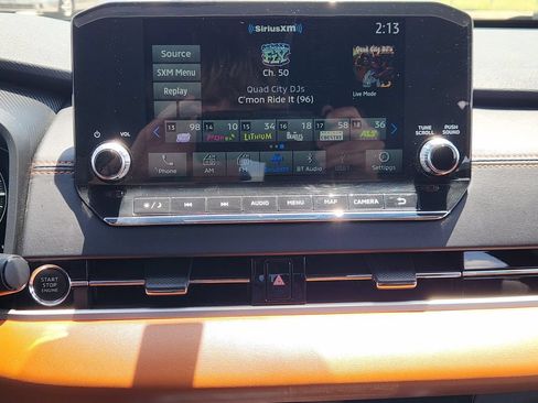Used 2024 Mitsubishi Outlander SEL FWD image 13