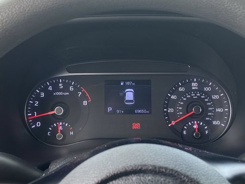 Used 2022 Kia Soul LX FWD image 34
