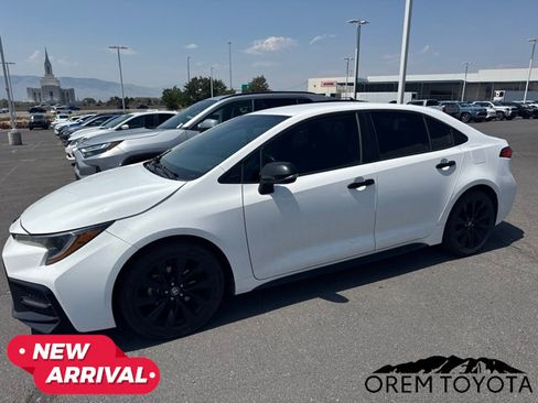 Used 2022 Toyota Corolla SE w/ Carpet Mat Package (TMS) FWD image 16