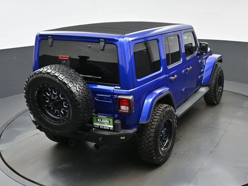 Used 2020 Jeep Wrangler Unlimited Sahara AWD/4WD image 38