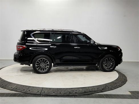 Used 2024 Nissan Armada Platinum w/ Cargo Package image 8