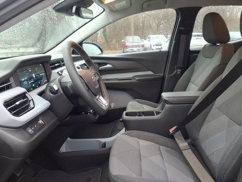 New 2027 Chevrolet Bolt LT w/ Comfort Package image 11