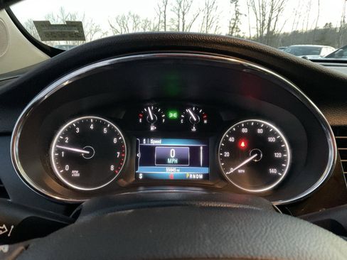 Used 2020 Buick Encore Preferred image 15
