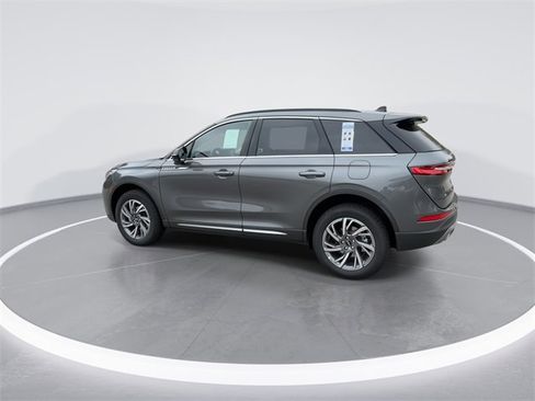 New 2026 Lincoln Corsair Premiere image 6