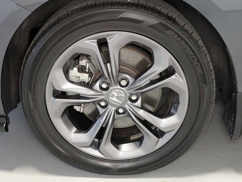 Used 2024 Honda Accord EX-L image 3