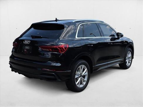 New 2025 Audi Q3 2.0T Premium image 5