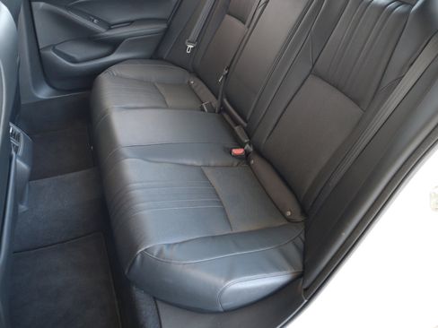 Used 2018 Honda Accord EX-L image 23