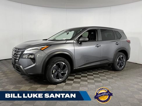 Used 2025 Nissan Rogue SV FWD image 1