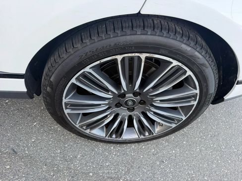 Used 2019 Land Rover Range Rover HSE AWD/4WD image 35