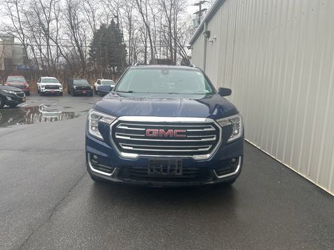 Certified 2023 GMC Terrain SLT image 4