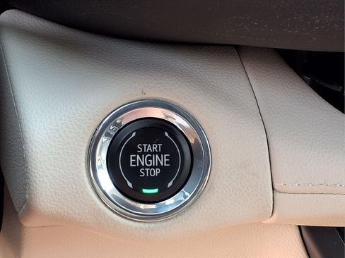 Certified 2023 Buick Envision Preferred AWD/4WD image 28