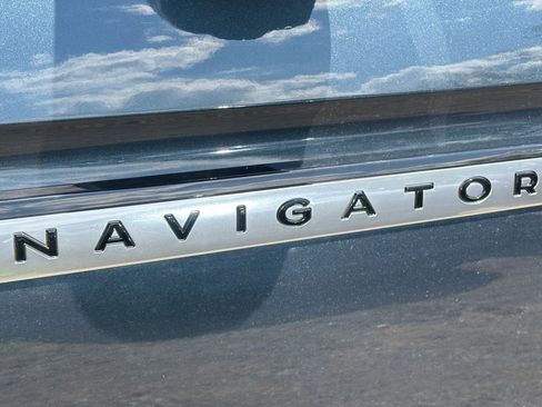 New 2026 Lincoln Navigator Reserve AWD/4WD image 27