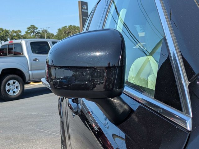 Used 2023 Volvo XC90 B6 Ultimate AWD/4WD image 13