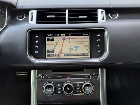 Used 2016 Land Rover Range Rover Sport HSE AWD/4WD image 25