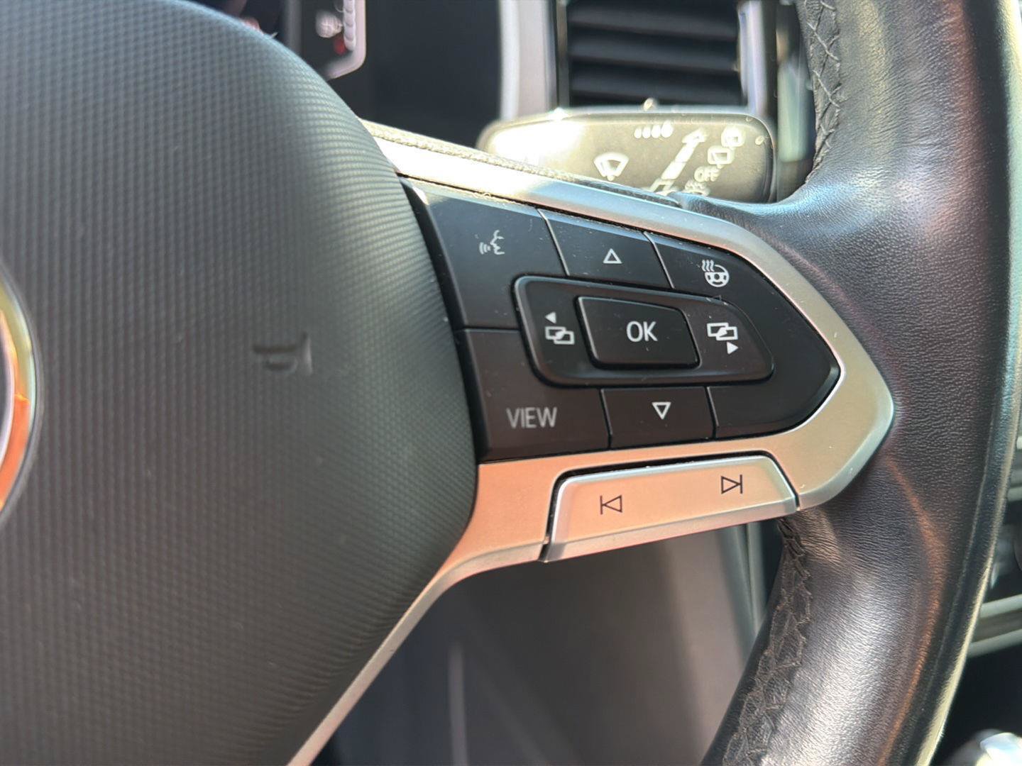 Used 2021 Volkswagen Atlas SEL Premium AWD/4WD image 19