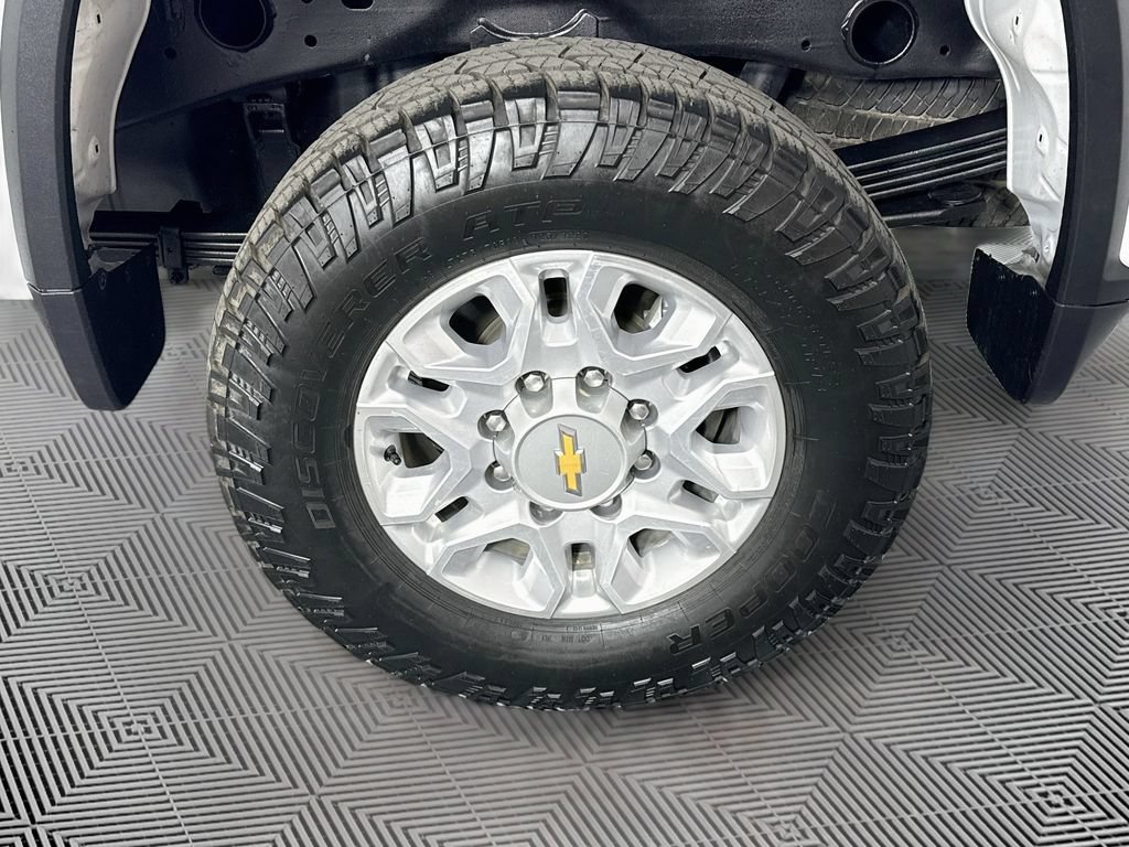 Used 2022 Chevrolet Silverado 2500 LT w/ Fleet Comfort Package AWD/4WD image 28