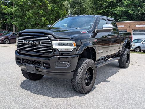 Used 2022 RAM 2500 Laramie AWD/4WD image 7