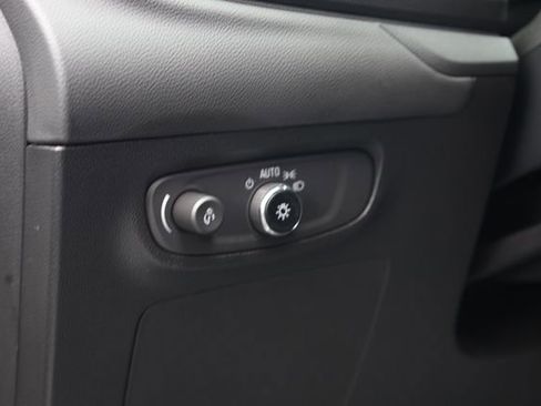 Used 2025 Buick Encore GX Preferred image 12