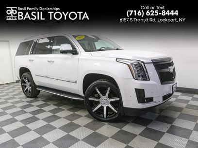 Used 2017 Cadillac Escalade Luxury
