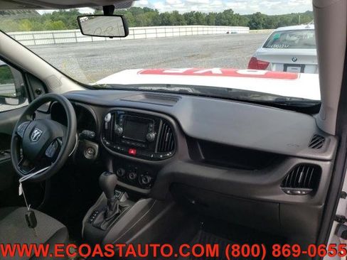 Used 2020 RAM ProMaster City Tradesman image 9