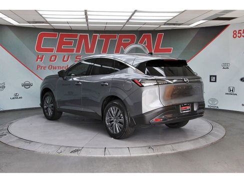 New 2026 Nissan Murano SL image 3