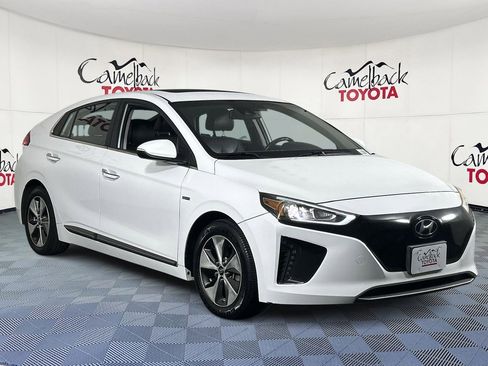 Used 2018 Hyundai Ioniq Limited image 3