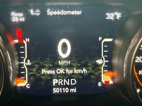 Used 2018 Jeep Wrangler Unlimited Sahara image 13