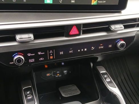 New 2026 Kia Sorento S image 18