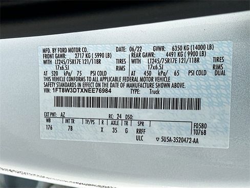 Used 2022 Ford F350 Platinum image 32