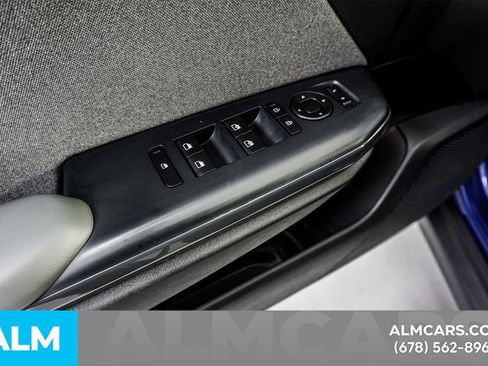 Used 2025 Kia K4 EX FWD image 45