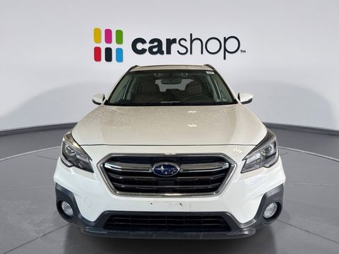 Used 2019 Subaru Outback 3.6R Touring AWD/4WD image 8