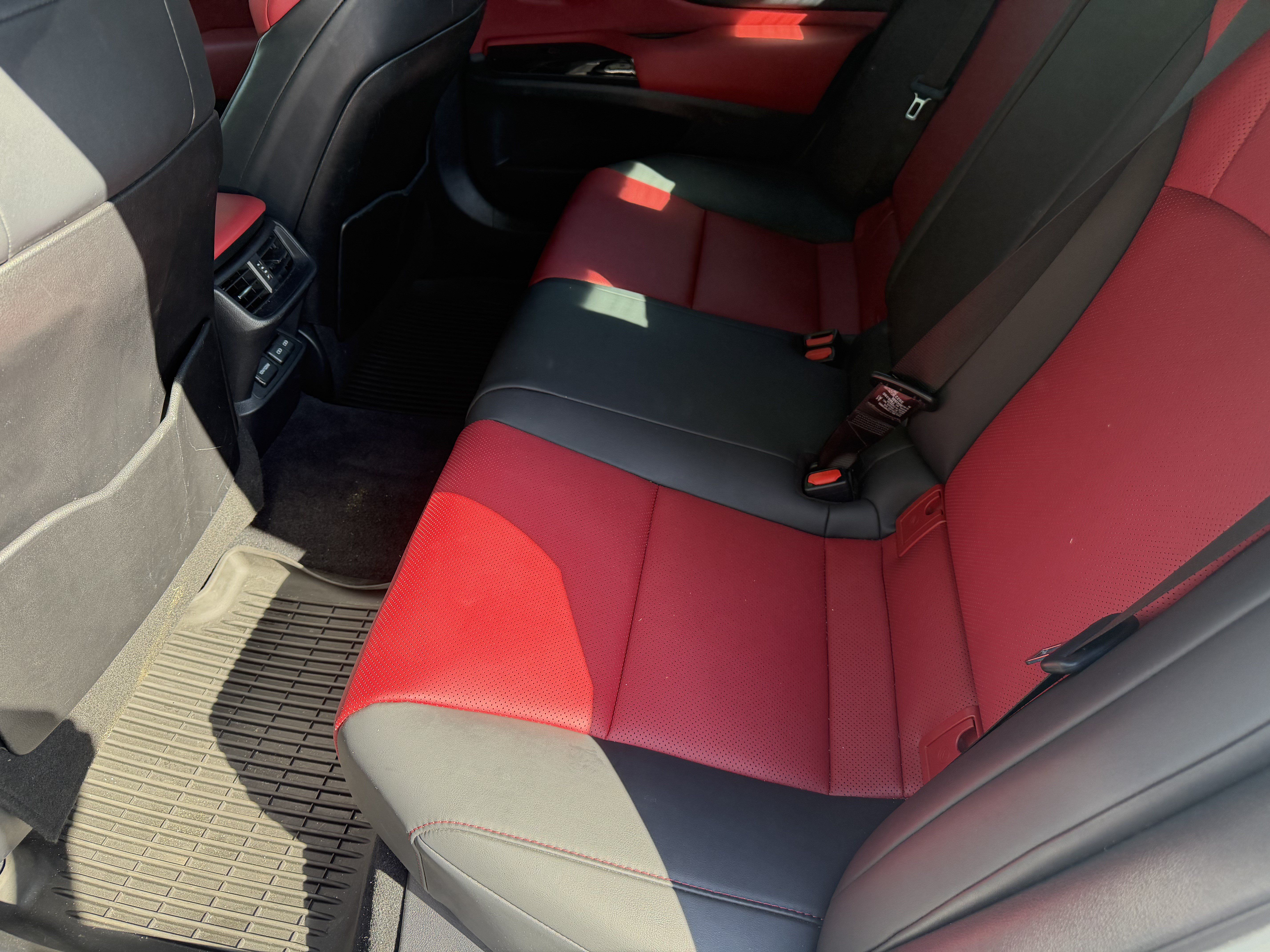 Certified 2023 Lexus ES 350 F Sport w/ Accessory Package (Z2) FWD image 36