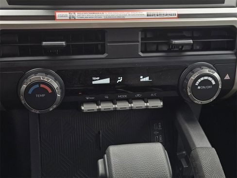 New 2025 Toyota Tacoma SR5 w/ Blackout Package (GST) image 15