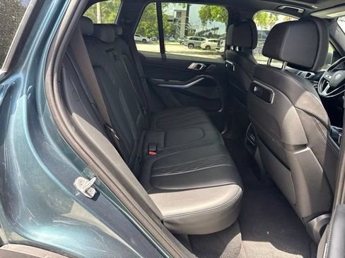 Used 2025 BMW X5 xDrive50e AWD/4WD image 8