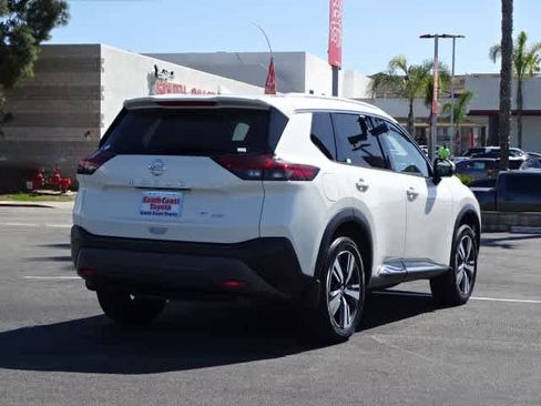 Used 2021 Nissan Rogue SL image 11