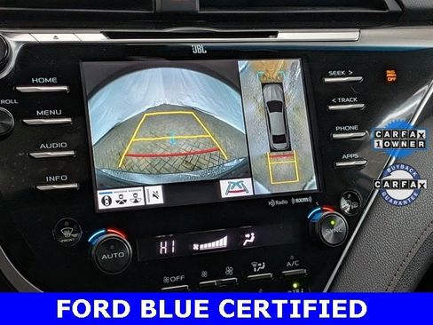 Used 2018 Toyota Camry XLE image 35