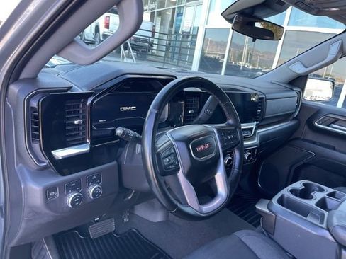 Used 2023 GMC Sierra 1500 Elevation image 8