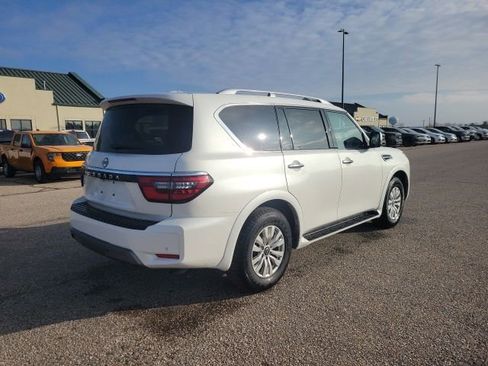 Used 2024 Nissan Armada SV image 23