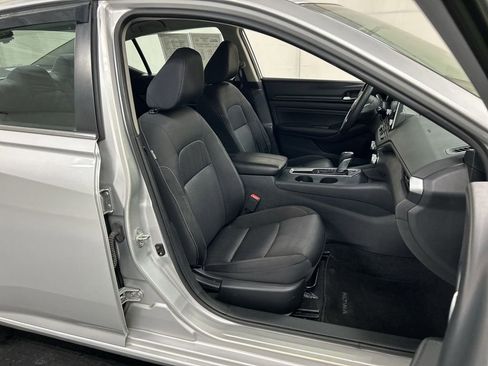 Used 2020 Nissan Altima 2.5 S FWD image 22