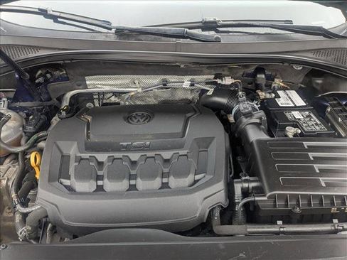Used 2022 Volkswagen Tiguan SE image 26