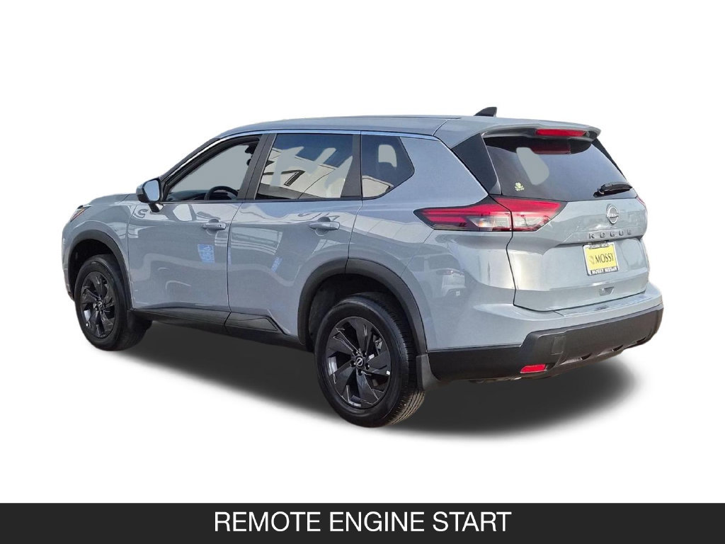 Used 2026 Nissan Rogue SV FWD image 7
