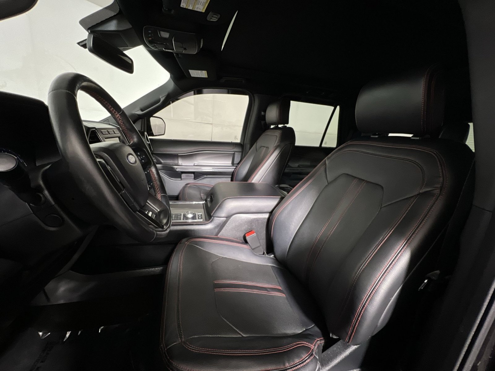 Used 2019 Ford Expedition Limited w/ Equipment Group 303A AWD/4WD image 13